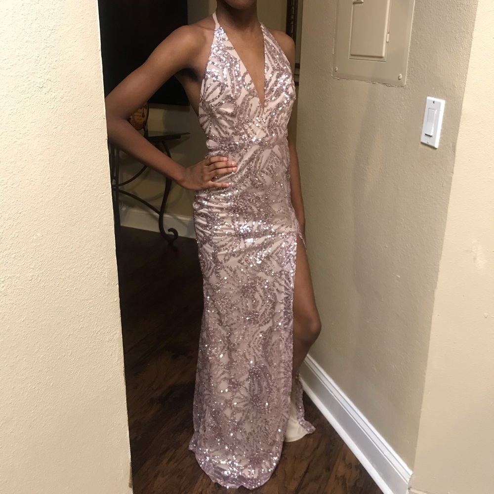 Sequin Dress With Split Size Small - image 2